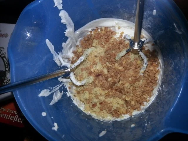 Rezept: Vanillekipferlparfait Bild Nr. 7 Vanillekipferlparfait - Rezept - Bild Nr. 7