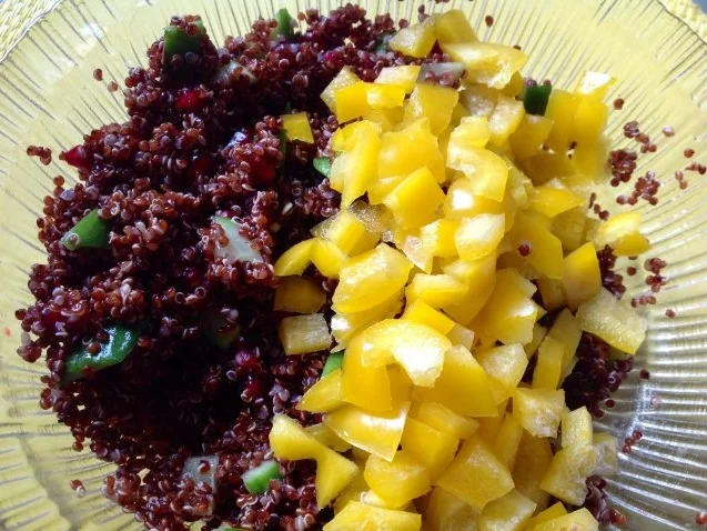 Roter Quinoa Salat - Rezept - Bild Nr. 11