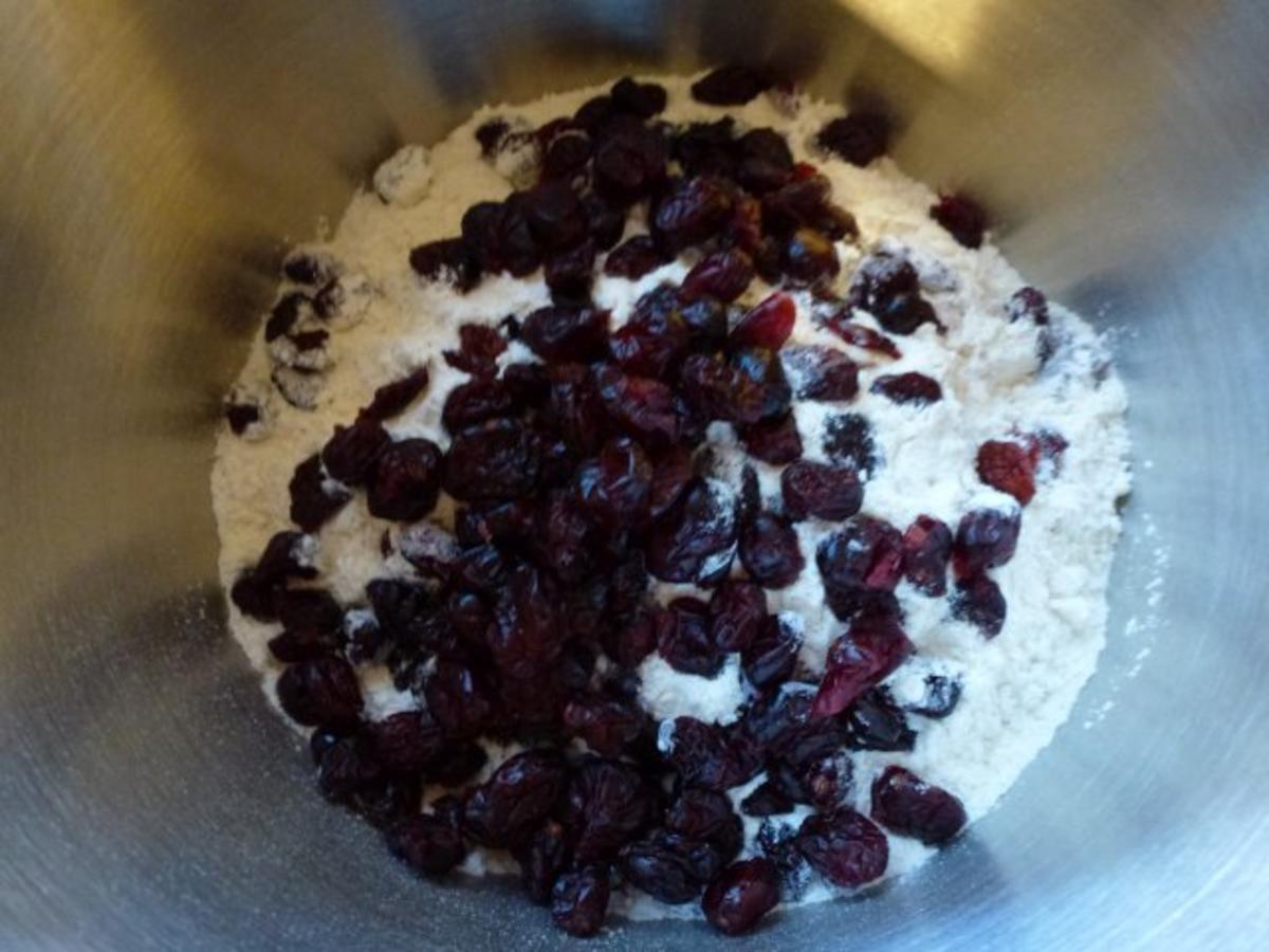 Cranberry-Brötchen - Rezept - Bild Nr. 3