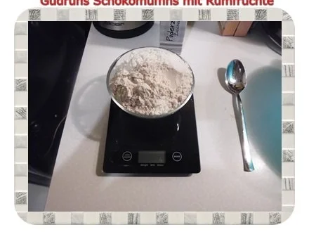 Muffins: Schoko-Muffins mit Rum-Beeren - Rezept - Bild Nr. 3