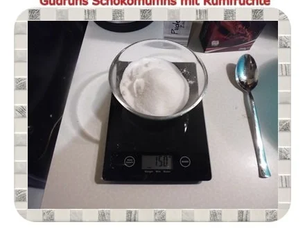 Muffins: Schoko-Muffins mit Rum-Beeren - Rezept - Bild Nr. 4