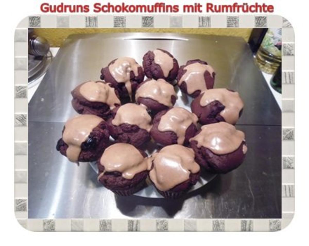 Muffins: Schoko-Muffins mit Rum-Beeren - Rezept - Bild Nr. 18