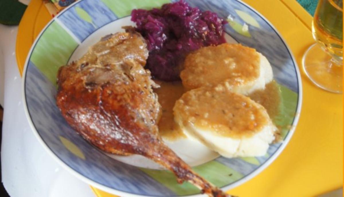 Bilder für Weihnachtsgans ( Knusprig und sehr, sehr lecker ! ) - Rezept