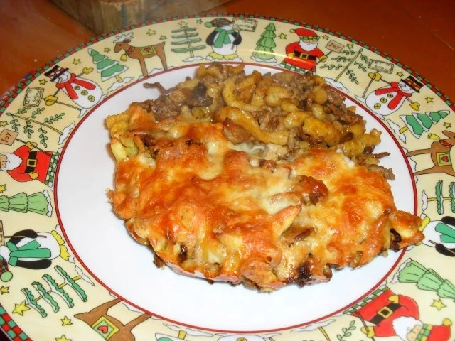 Spätzle Auflauf mit Hackfleisch und Pilzen - Rezept