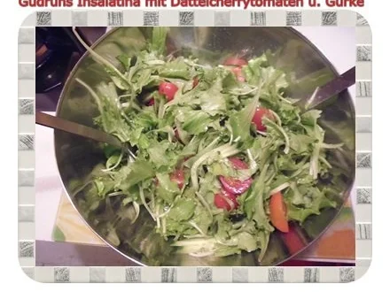 Salat: Insalatina mit Dattelcherrytomaten und Gurke in Honig-Senf-Orangendressing - Rezept - Bild Nr. 3