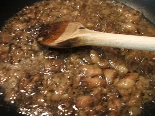 Rezept: Knödel: Markklößchen Bild Nr. 5 Knödel: Markklößchen - Rezept - Bild Nr. 5