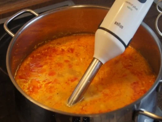 Paprikasuppe mit Kokosmilch und Nürnberger Rostbratwürstchen - Rezept - Bild Nr. 9