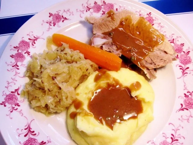 Rezept: Gekochte Rippchen mit Kraut und Püree Bild Nr. 5 Gekochte Rippchen mit Kraut und Püree - Rezept - Bild Nr. 5