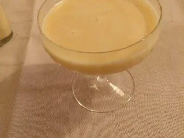 Rezept: Marzipanlikör Bild Nr. 2 Marzipanlikör - Rezept - Bild Nr. 2