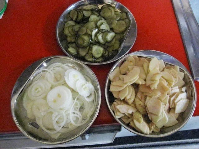 Rezept: Matjes Hausfrauenart Bild Nr. 3 Matjes Hausfrauenart - Rezept - Bild Nr. 3