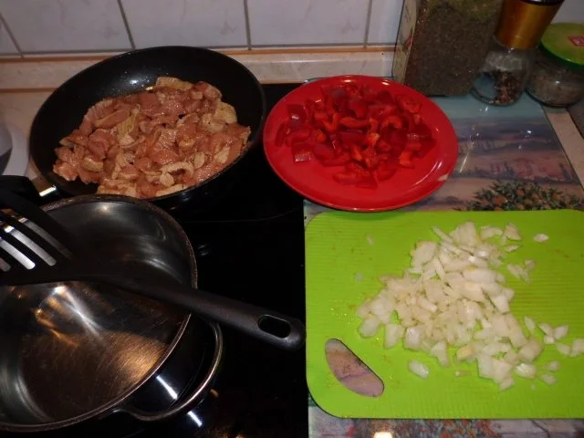 Pfannengericht: Hähnchen-Paprika-Rahmpfanne - Rezept - Bild Nr. 3