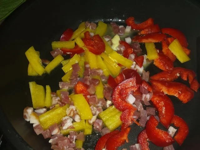 Rezept: Kartoffel-Eier-Omelett Bild Nr. 4 Kartoffel-Eier-Omelett - Rezept - Bild Nr. 4