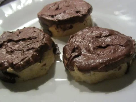 Schokoladenkuchen für Schokoholics :) - Rezept