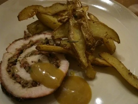 Zarter Schweinerollbraten vom Grill oder Ofen - Rezept