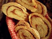 Brot: Baguette mit Röstzwiebeln und Schmelzkäse, Zubereitung mit dem Thermomix - Rezept