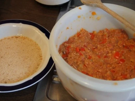 Rezept: Paprikabuletten à la Papa Bild Nr. 6 Paprikabuletten à la Papa - Rezept - Bild Nr. 6