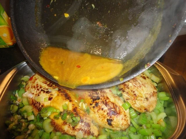 mariniertes Puten Filet in Staudensellerie Gemüse - Rezept - Bild Nr. 13