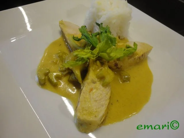 mariniertes Puten Filet in Staudensellerie Gemüse - Rezept