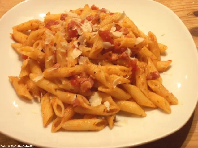 Penne all'arrabbiata - Rezept