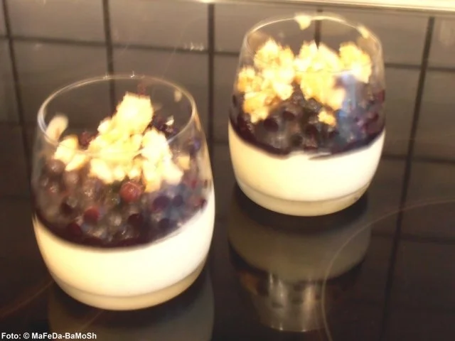 Mandelpudding mit Himbeersoße - Rezept - Bild Nr. 4