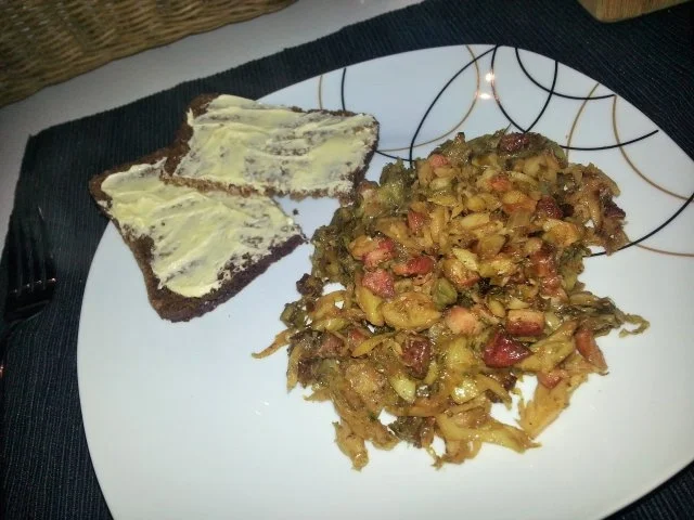 Rezept: Rosenkohlpfanne Rosenkohlpfanne - Rezept