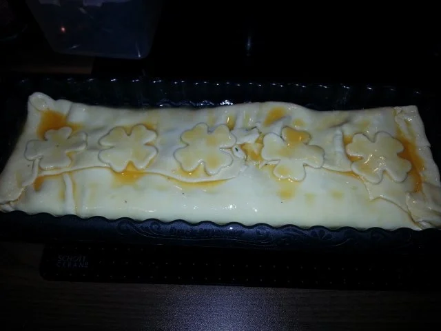 Rezept: Leberkäspastete mit Pilzfülung an knackigem Gurkensalat Bild Nr. 8 Leberkäspastete mit Pilzfülung an knackigem Gurkensalat - Rezept - Bild Nr. 8