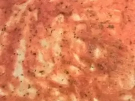 Dinkel-Pizza mit frischer Tomatensoße - Rezept - Bild Nr. 3