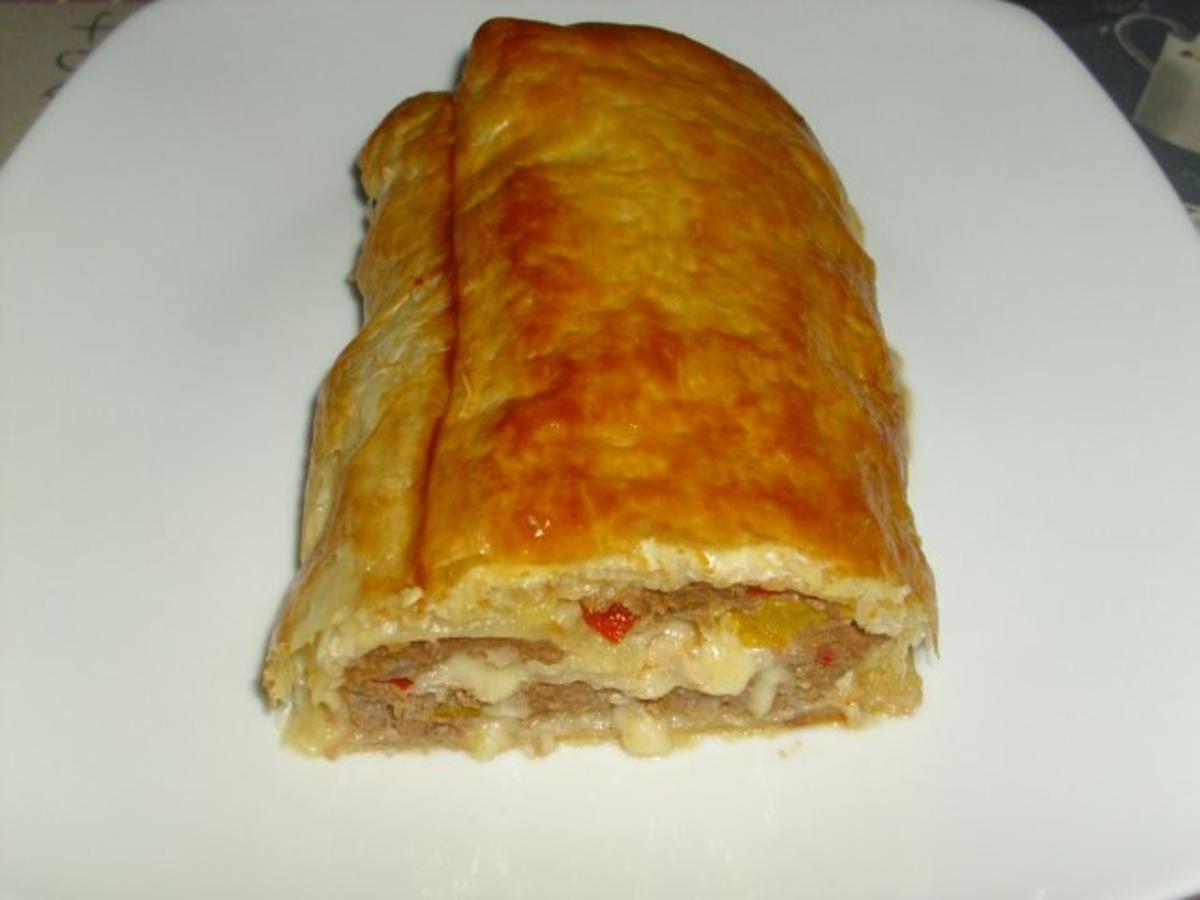 Bilder für Fleisch Käse Strudel - Rezept