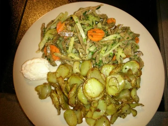 Rezept: Rindfleischsalat Bild Nr. 12 Rindfleischsalat - Rezept - Bild Nr. 12