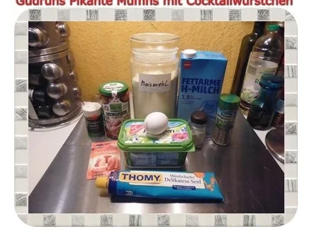Muffins: Pikante Muffins mit Cocktailwürstchen - Rezept - Bild Nr. 2