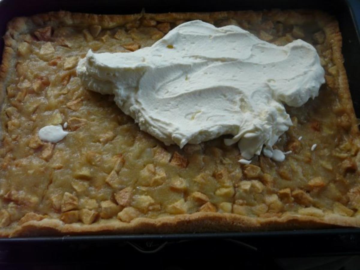 Apfeltorte mit Mürbeteig und Weizen Mehl Type 405 - Rezept mit Bild ...