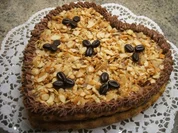 Backen: Biskuitherz mit Kaffeecreme - Rezept