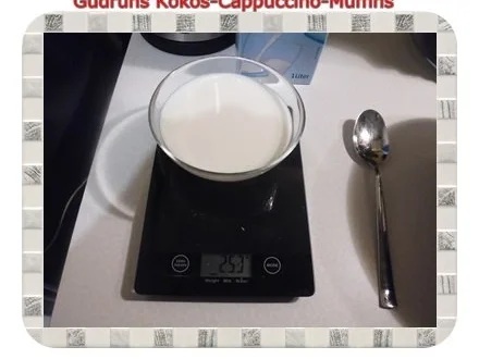 Rezept: Muffins: Kokos-Cappuccino-Muffins Bild Nr. 6 Muffins: Kokos-Cappuccino-Muffins - Rezept - Bild Nr. 6