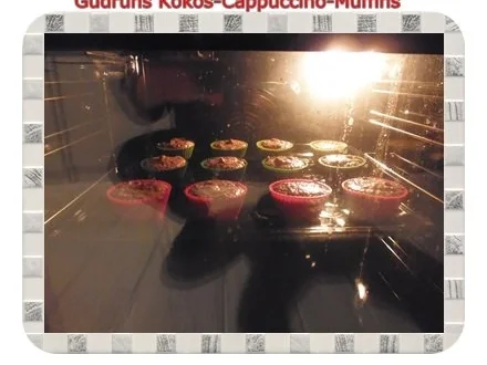 Rezept: Muffins: Kokos-Cappuccino-Muffins Bild Nr. 12 Muffins: Kokos-Cappuccino-Muffins - Rezept - Bild Nr. 12