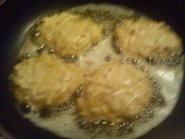 Rezept: Wildlachs mit Blattspinat ala Silke, dazu selbstgemachte Kartoffelrösti Bild Nr. 6 Wildlachs mit Blattspinat ala Silke, dazu selbstgemachte Kartoffelrösti - Rezept - Bild Nr. 6