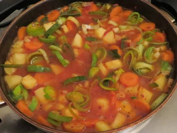 Rezept: Kochen: Die Suppe aus der Pfanne ;-) Bild Nr. 2 Kochen: Die Suppe aus der Pfanne ;-) - Rezept - Bild Nr. 2