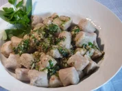 Kastanien -- Gnocchi mit Kräuterbuttersauce - Rezept