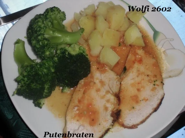 Rezept: Pute : Putenbraten bei 100 - 130 Grad je nach Herd 90 - 120 Minuten fertig garen Bild Nr. 2 Pute : Putenbraten bei 100 - 130 Grad je nach Herd 90 - 120 Minuten fertig garen - Rezept - Bild Nr. 2