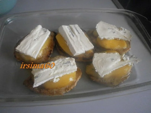 Rezept: Minutensteaks mit Mango und mit Cambozola überbacken Bild Nr. 6 Minutensteaks mit Mango und mit Cambozola überbacken - Rezept - Bild Nr. 6