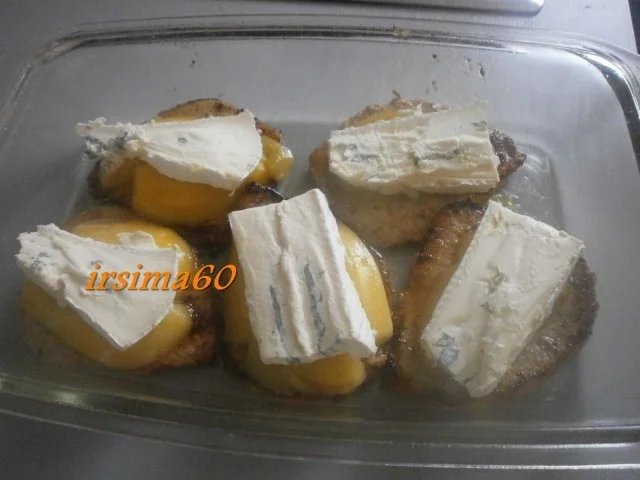 Rezept: Minutensteaks mit Mango und mit Cambozola überbacken Bild Nr. 7 Minutensteaks mit Mango und mit Cambozola überbacken - Rezept - Bild Nr. 7