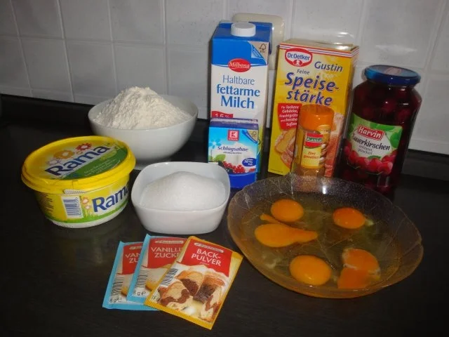 Rezept: Waffeln mit Zimt-Kirschen Bild Nr. 2 Waffeln mit Zimt-Kirschen - Rezept - Bild Nr. 2