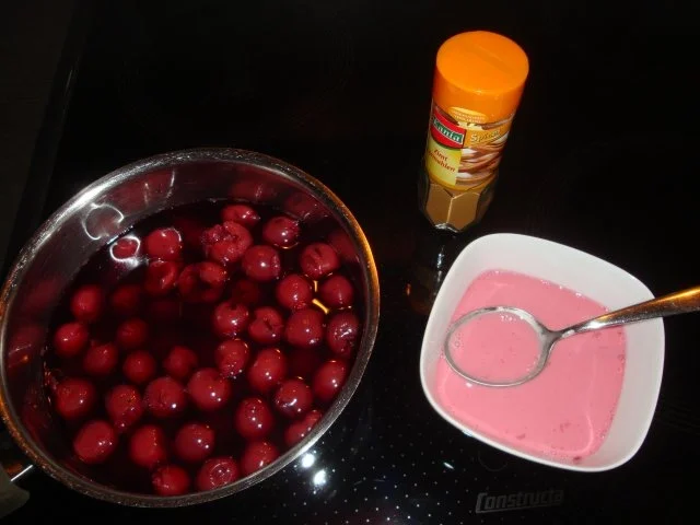 Rezept: Waffeln mit Zimt-Kirschen Bild Nr. 5 Waffeln mit Zimt-Kirschen - Rezept - Bild Nr. 5