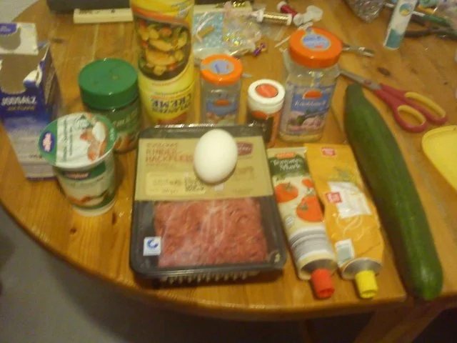 Rezept: Gurkencremesuppe ala Silke mit Frikadellen Gurkencremesuppe ala Silke mit Frikadellen - Rezept