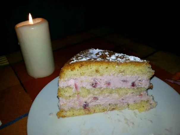 Rezept: Leichte Preiselbeersahne-Torte Leichte Preiselbeersahne-Torte - Rezept