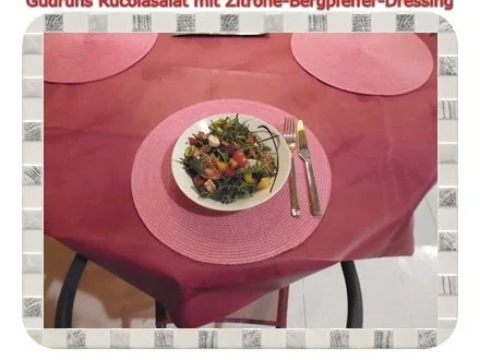 Rezept: Salat: Rucolasalat mit Zitrone-Bergpfeffer-Dressing Bild Nr. 7 Salat: Rucolasalat mit Zitrone-Bergpfeffer-Dressing - Rezept - Bild Nr. 7