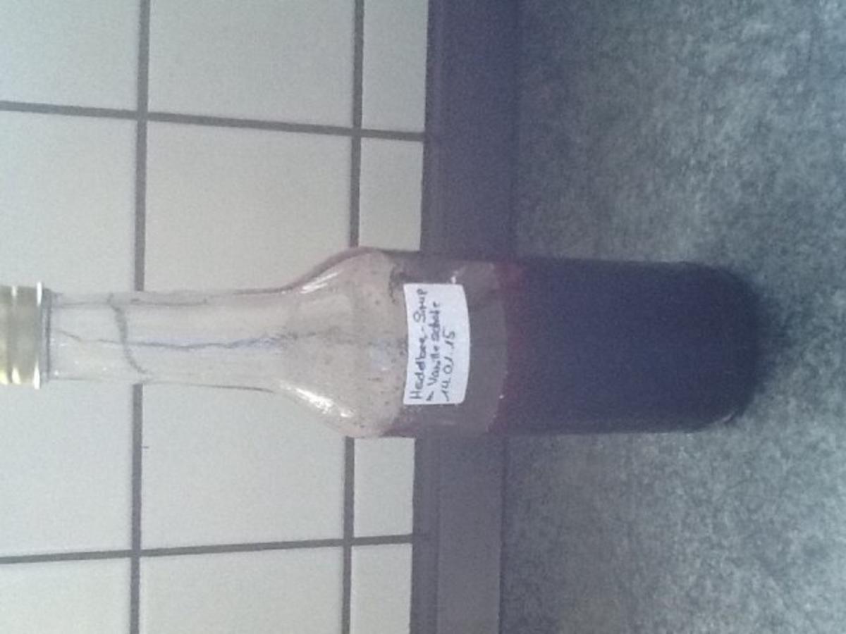 Heidelbeer-Marmelade mit einem hauch Vanille und HeidelbeerSirup - Rezept - Bild Nr. 2