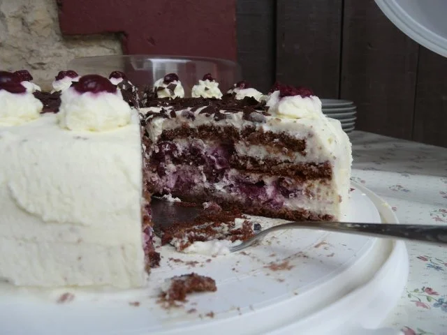 Rezept: Schwarzwälder Kirsch Torte Bild Nr. 8 Schwarzwälder Kirsch Torte - Rezept - Bild Nr. 8