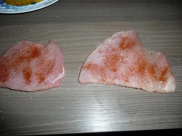 Rezept: Putenschnitzel in Haselnuss - Panade, an Balkangemüse und Kartoffelbällchen ! Bild Nr. 2 Putenschnitzel in Haselnuss - Panade, an Balkangemüse und Kartoffelbällchen ! - Rezept - Bild Nr. 2