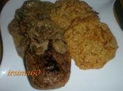 Kalbsmedallions im Speckmantel an Pilzrahmsoße - Rezept
