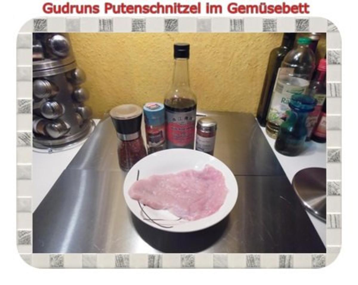 Fleisch: Pikantes Putenschnitzel im Gemüsebett - Rezept - Bild Nr. 3